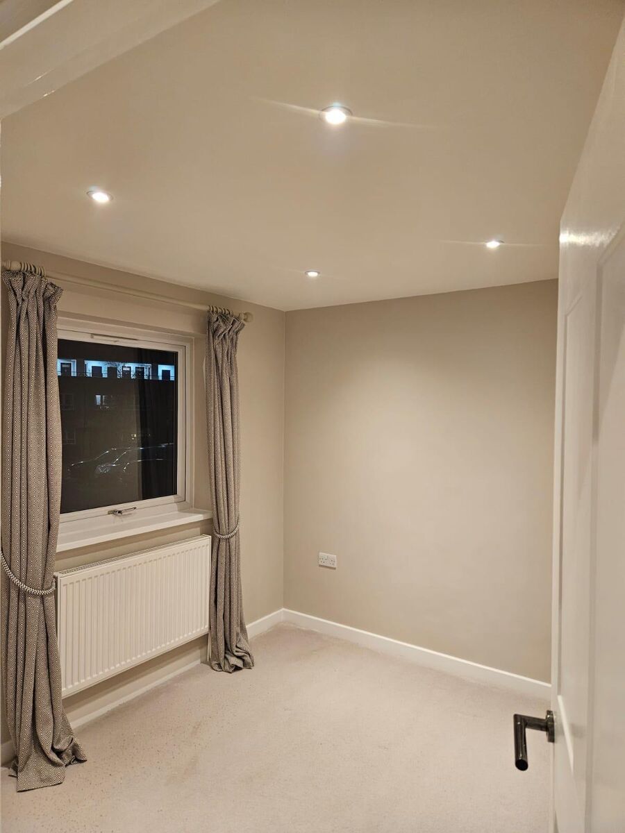 painter and decorator near me Archway